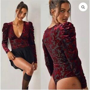 Free People Magic Hour Puff Shoulder Bodysuit Red Velvet Long Sleeve Size Medium